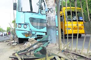 Over 150,000 people die annually in road mishaps