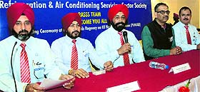 The state president of the RASSS, Karamjit Singh Ladhar, and others interact with mediapersons in Ludhiana on Monday. 