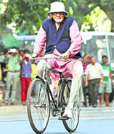 On a ride: Amitabh Bachchan