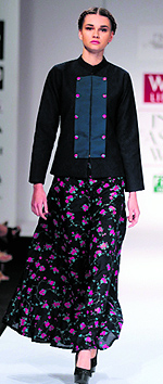 An Indian bandhgala jacket and a skirt is ideal for an evening out.