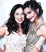 Shehla Khan (L) with Sonam Kapoor
