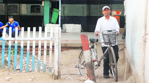 An unmanned entry at the railway station.