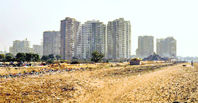 An incomplete stretch of road in Greater Faridabad