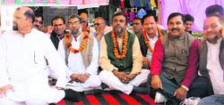 Leaders of Uttarakhand Kranti Dal (Panwar) stage a dharna in Dehradun on Friday. Tribune photo: Vinod Pundir