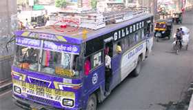 Pressure horns atop a bus in Amritsar.