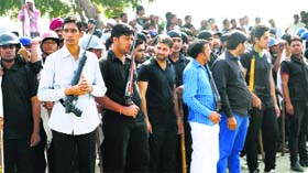 Armed followers guard Satlok Ashram