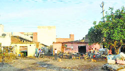 One of the many irregular industrial units in Faridabad.