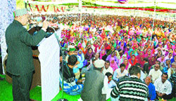 CM Virbhadra Singh addresses a public meeting at Bijhri in Hamirpur on Wednesday. Tribune photo