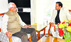 Governor NN Vohra interacts with the chairman of the J&K Board of School Education, Dr Nutan Resutra, at Raj Bhawan in Jammu on Wednesday. 