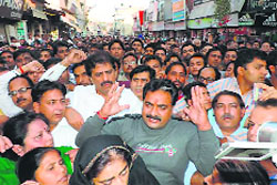 Dr Krishan Middha (centre) along with his supporters. 
