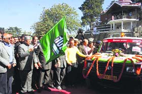 Chief Minister Virbhadra Singh flags off the new ambulance service at The Ridge in Shimla on Saturday