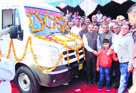 For a cause: MLA and CPS Sarup Chand Singla flags off an ambulance of the Dost Welfare Society for the welfare of city residents on Sunday