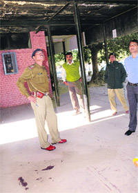 The spot near the rear entry gate of the Haryana Civil Secretariat where constable JS Mishra committed suicide
