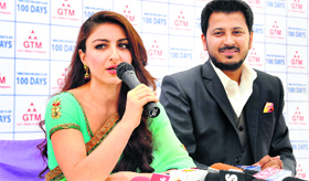 Bollywood actress Soha Ali Khan addresses mediapersons in Dehradun on Sunday.