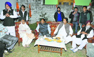 Raman Bhalla, Congress candidate from the Gandhi Nagar constituency, during a public meeting at Shastri Nagar in Jammu on Wednesday evening