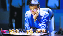 Viswanathan Anand did well to force Carlsen into a quick draw despite playing with black pieces.