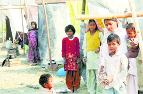 Hathin residents who have started living in tents after the clashes