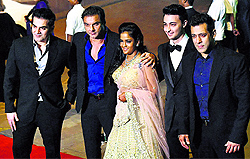 Bollywood actor Arbaz Khan along with brother Sohail, sister Arpita and her husband Aayush Sharma and Salman Khan during the wedding reception in Mumbai