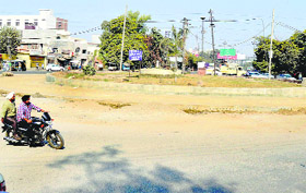 Cheema Chowk remains neglected as construction work is still under way