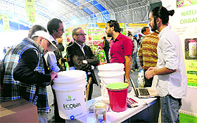 City residents throng the eco-bin counter at the CII Agro-Tech 2014. 