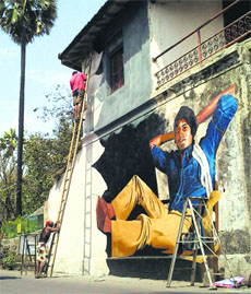 Ranjit Dahiyas Bollywood  art project