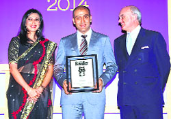 Umar Tramboo, MD, Pinnacle Resorts, receives Cond Nast Traveller award