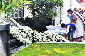 Family members pay tributes to the victims of 26/11 Mumbai terror attacks on the sixth anniversary of the gruesome incident, in Mumbai on Wednesday
