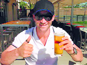 This is how I will remember you legend! The most infectious smile and best friend anyone could have! Forever with us!  Aaron Finch, paying his tributes, uploaded the above picture on Twitter.