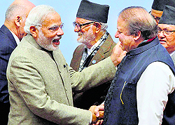 Modi and Sharif shake hands at the SAARC Summit in Nepal