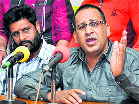 Chairman of Walia Chritable Trust SGS Walia addressing the media againts Mayor Sunil Jyoti in Jalandhar on Saturday. 