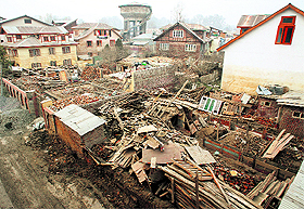 Two and a half months is a long time, but parts of Jawahar Nagar in Srinagar still show signs of damage and loss caused by the ravaging Jhelum
